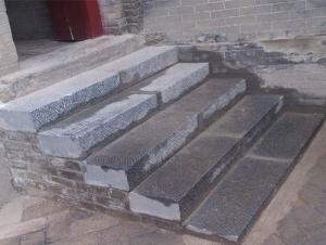 八路军驻洛办事处纪念馆内台阶改造